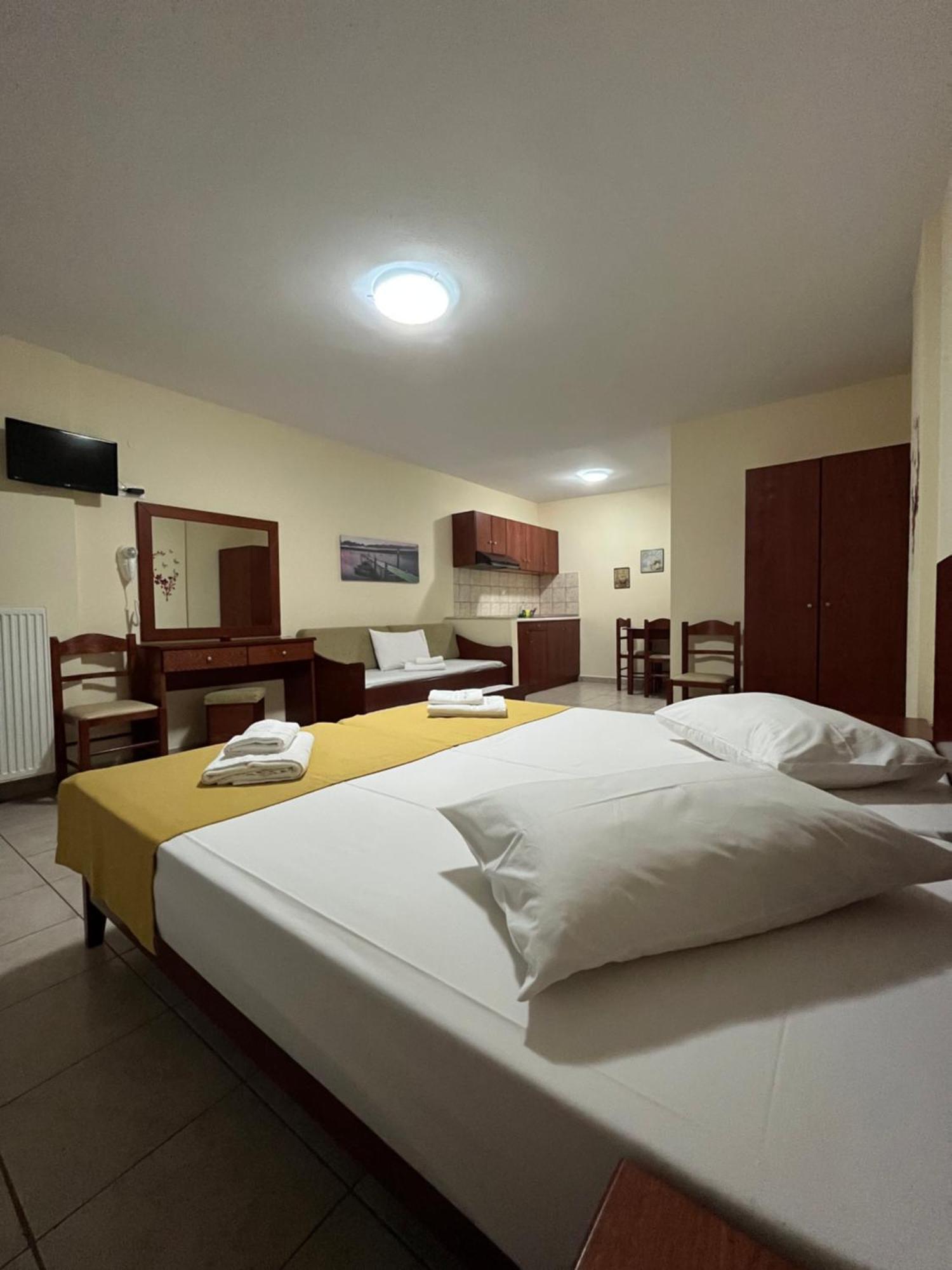 En Ethria Apartment Limenaria  Bagian luar foto